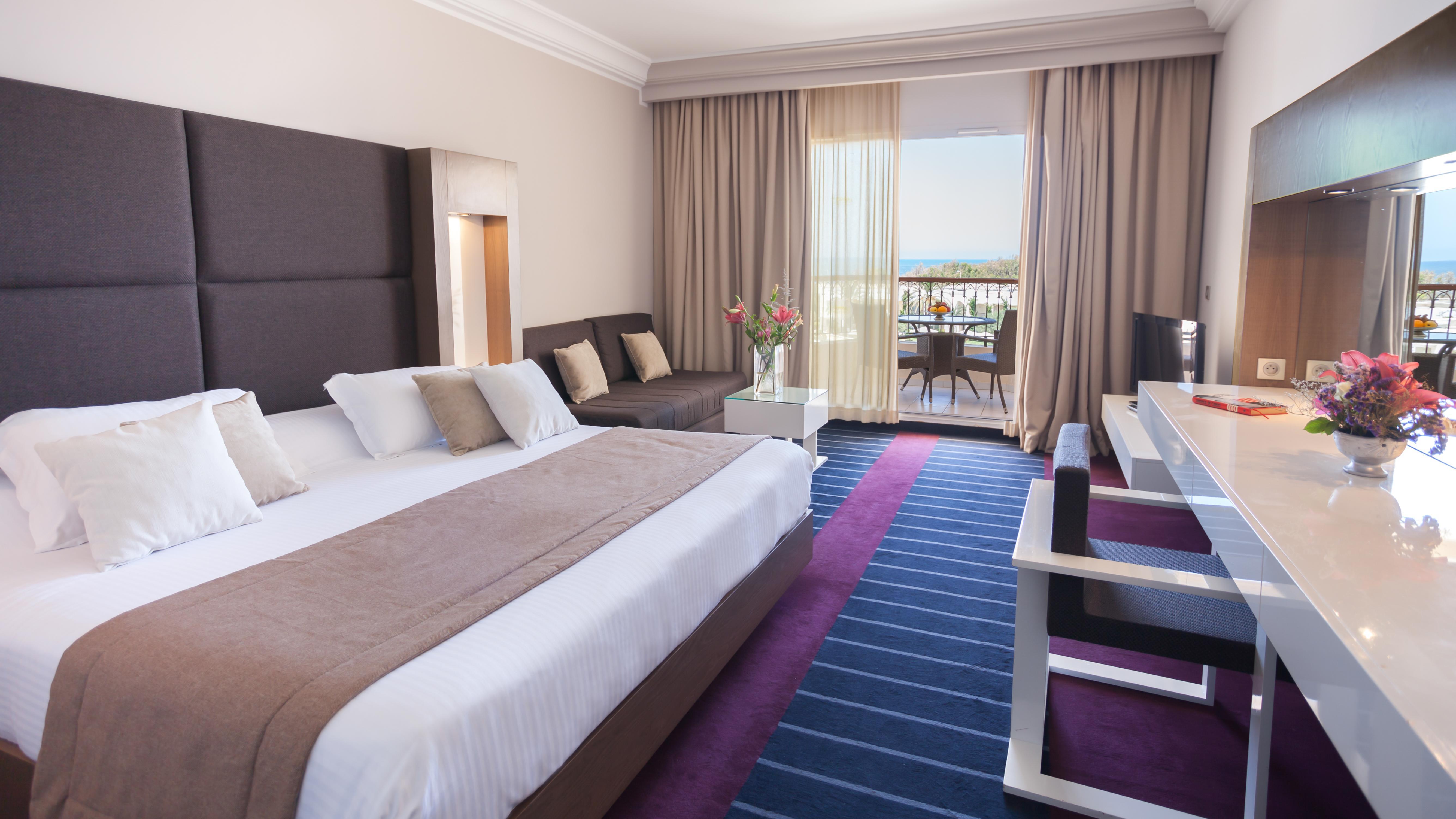 엘 모우라디 감머스 호텔 감마르트 외부 사진 A room at the hotel