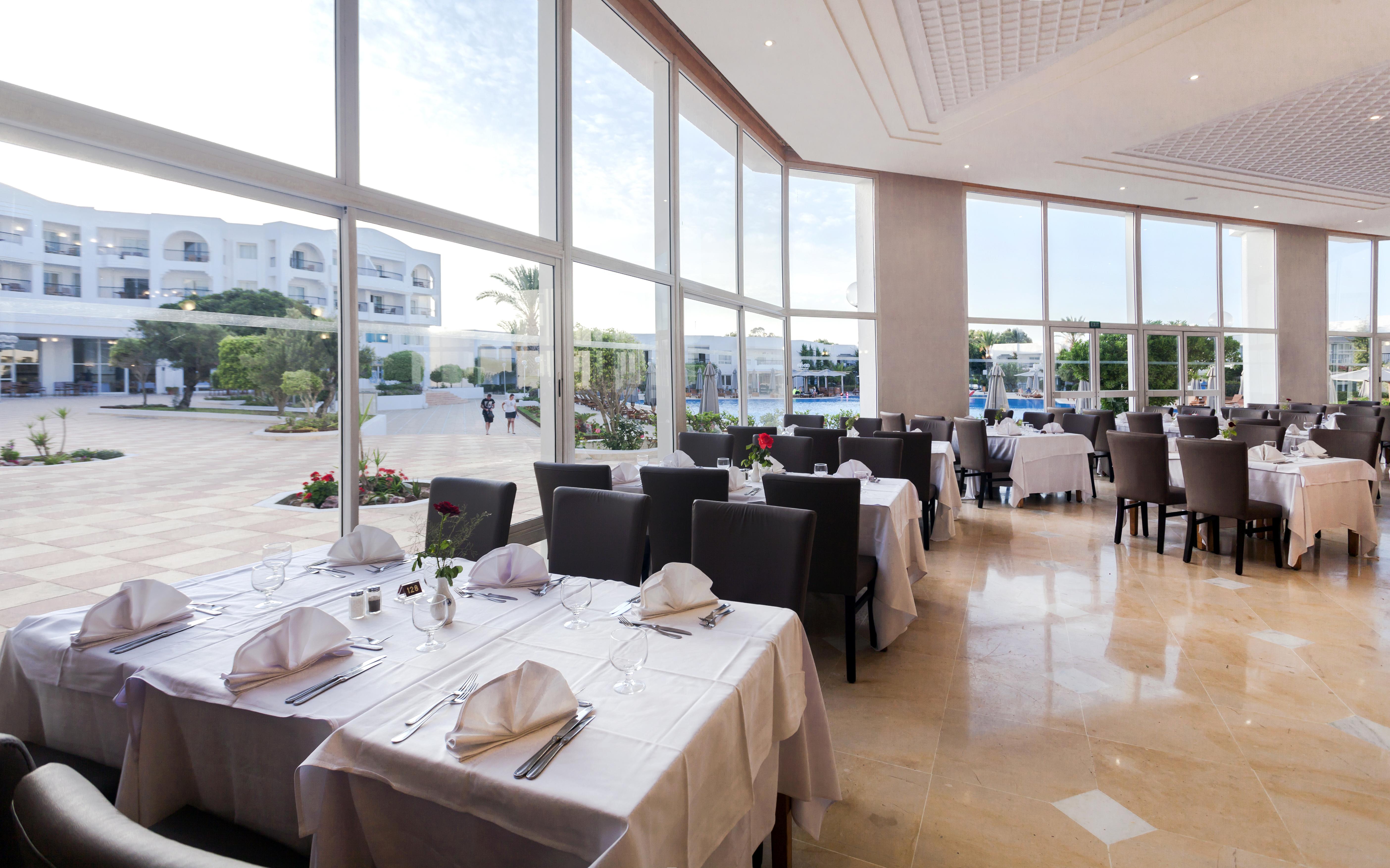 엘 모우라디 감머스 호텔 감마르트 외부 사진 Restaurant