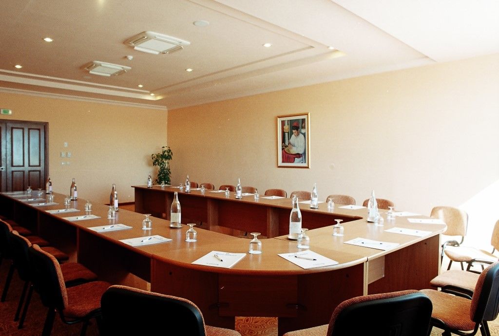 엘 모우라디 감머스 호텔 감마르트 외부 사진 A meeting room