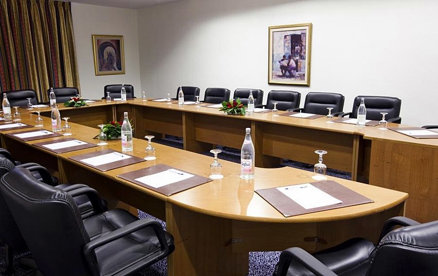 엘 모우라디 감머스 호텔 감마르트 외부 사진 A boardroom